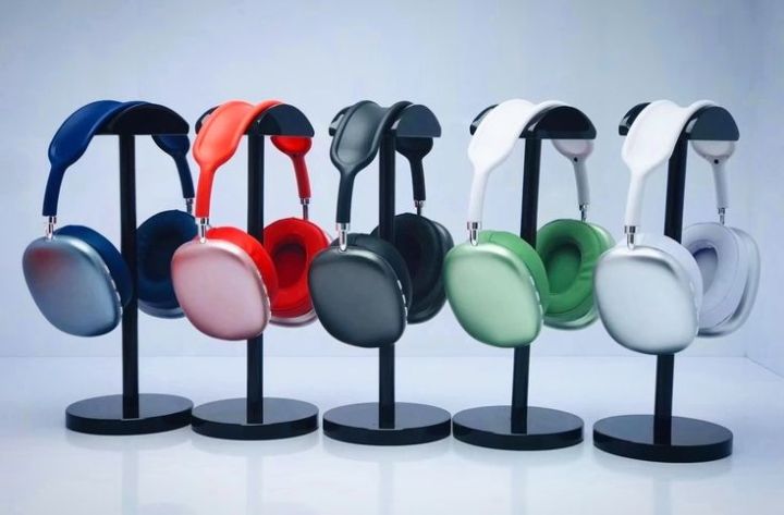 Wireless Bluetooth Over-Ear Headphones | Deep Bass Stereo Sound | Foldable & Adjustable Design | Built-in Microphone | Comfortable Ear Cushions | Long Battery Backup | Universal Compatibility | Daraz.pk